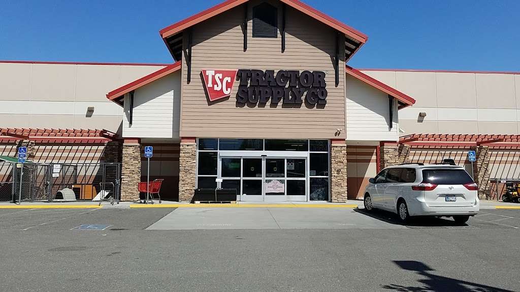 Tractor Supply Co. | 2000 N 1st St, Dixon, CA 95620, USA | Phone: (707) 693-1738