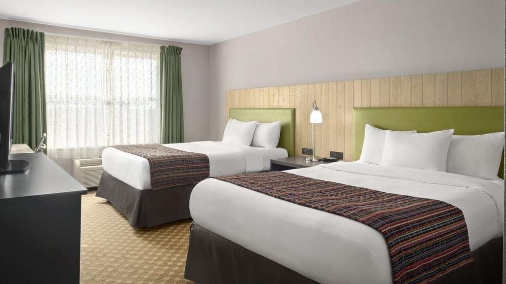 Country Inn & Suites by Radisson, Gettysburg, PA | 1857 Gettysburg Village Dr, Gettysburg, PA 17325, USA | Phone: (717) 337-9518