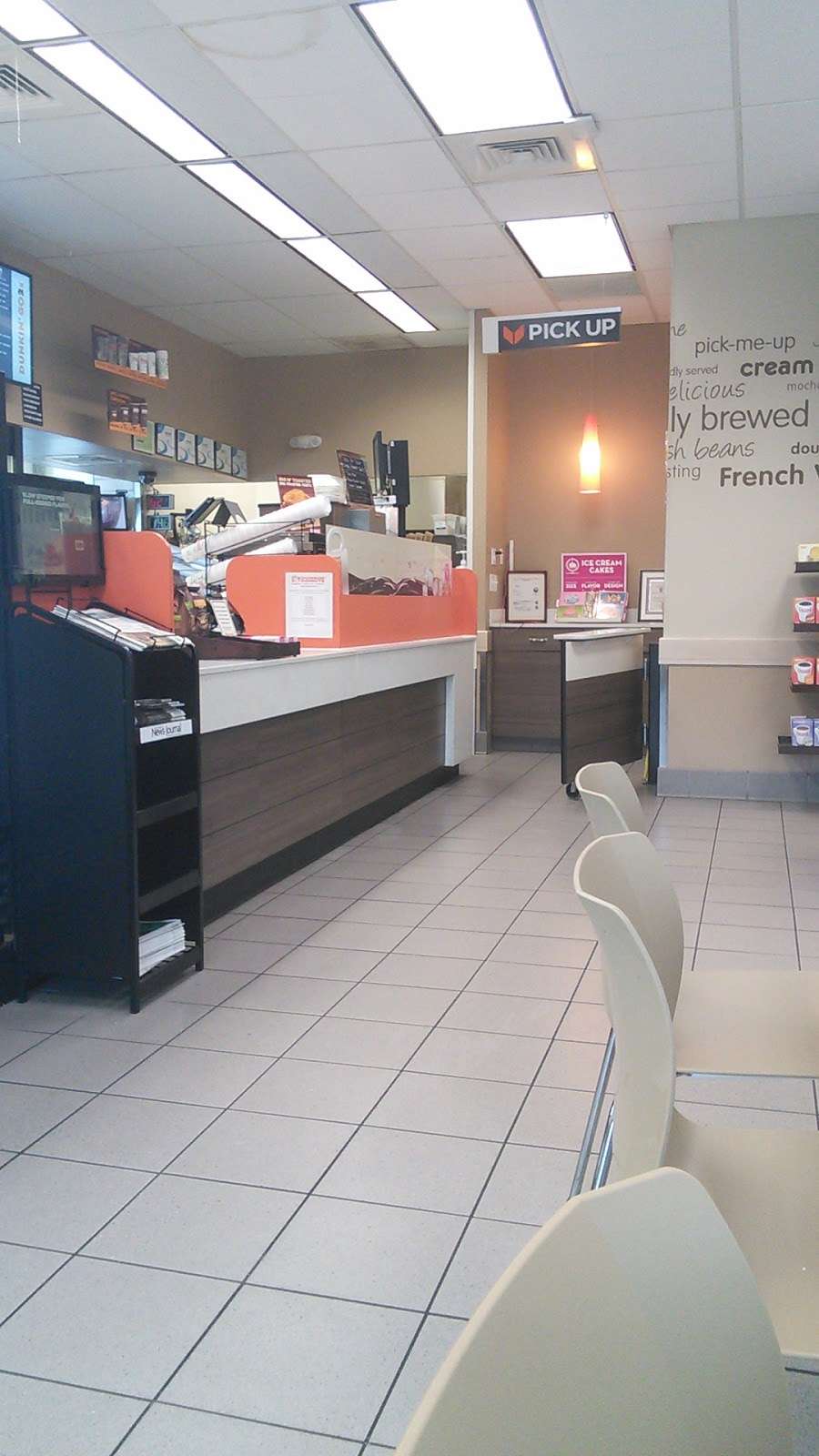 Dunkin | 441 E 3rd Ave, New Smyrna Beach, FL 32169, USA | Phone: (386) 426-5885