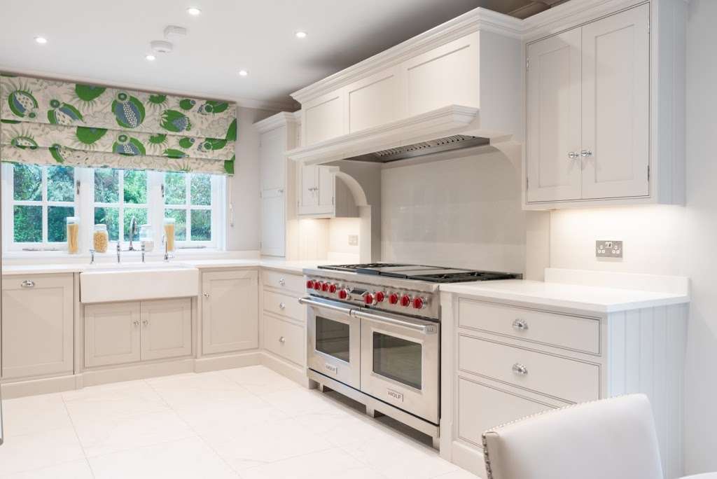 Handmade Kitchen Company by Nicholas Bridger | Little Jenkins Barn, Jenkins Ln, Great Hallingbury, Bishops Stortford CM22 7QL, UK | Phone: 01279 506616