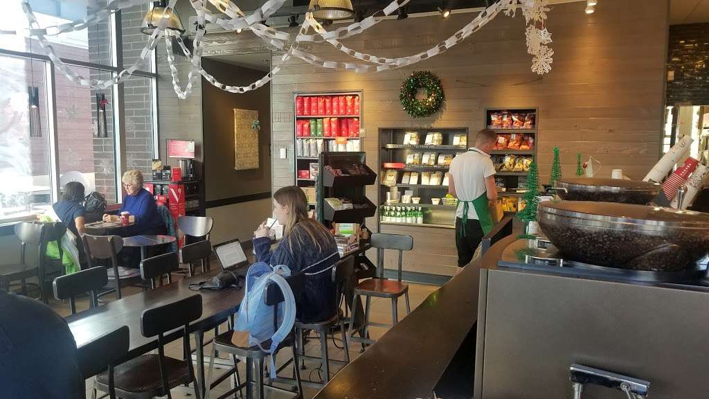 Starbucks | 7304 E 29th Ave, Denver, CO 80238, USA | Phone: (303) 322-2477