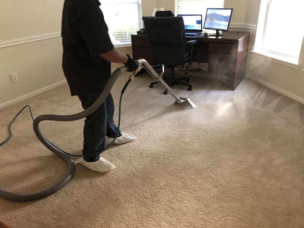 Carpet Cleaning Humble | 8872 Will Clayton Pkwy, Humble, TX 77338, USA | Phone: (832) 655-4893