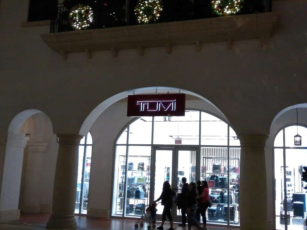 TUMI Store - Disney Springs | 1668 East Buena Vista Drive #1G, Lake Buena Vista, FL 32830, USA | Phone: (407) 560-0833