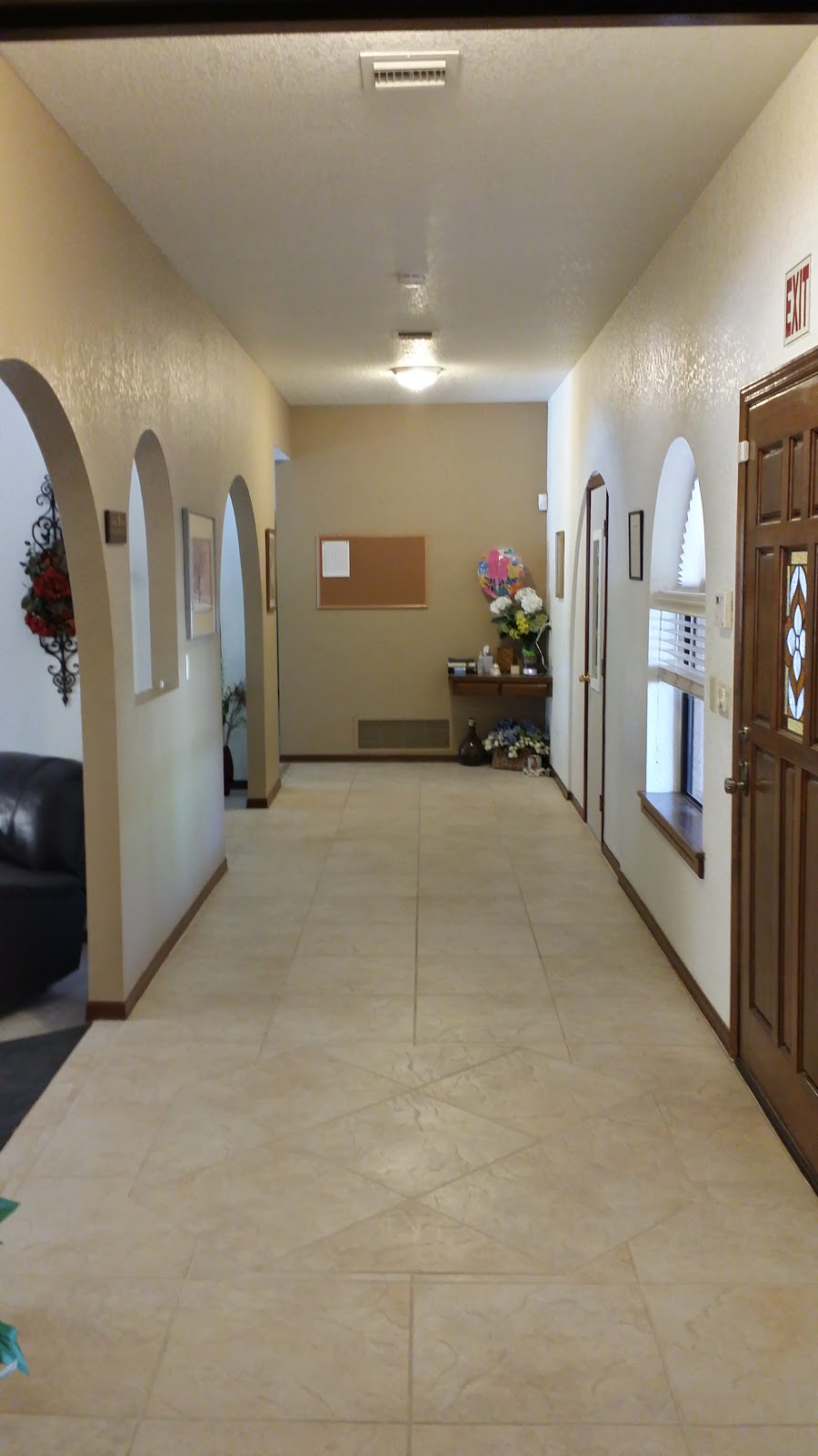 Ahwatukee Manor Assisted Living, LLC | 3539 E Ahwatukee Ct, Phoenix, AZ 85044, USA | Phone: (480) 747-4694