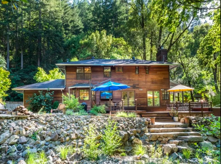 Sonoma Creek Getaway | 2001 Adobe Canyon Rd #9061, Kenwood, CA 95452, USA | Phone: (415) 279-7836