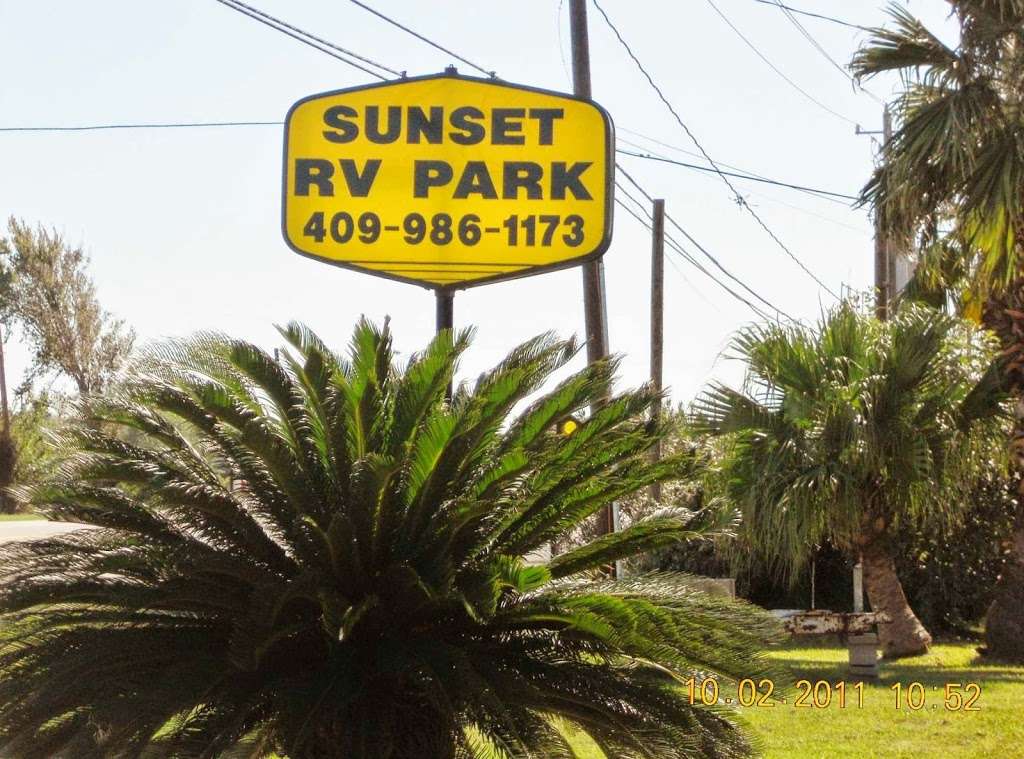 Sunset RV Park | 6127 Hwy 6, Hitchcock, TX 77563, USA | Phone: (409) 986-1173