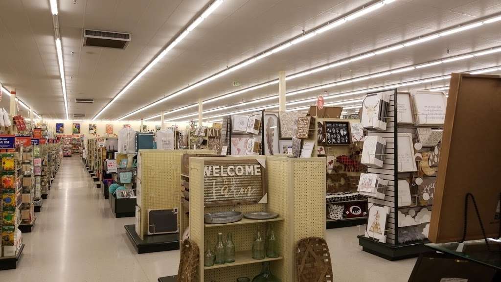 Hobby Lobby | 2360 S Randall Rd, Algonquin, IL 60102, USA | Phone: (847) 458-0464