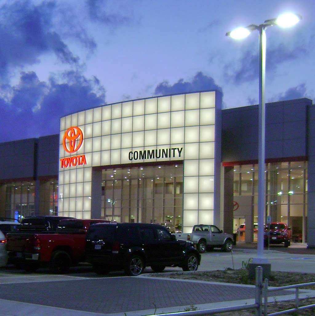 Community Toyota | 4701 East Fwy, Baytown, TX 77521, USA | Phone: (832) 850-5983