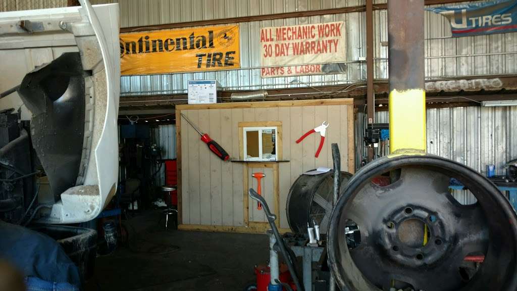 Allende Alignment and Tires | 11922 Beaumont Hwy, Houston, TX 77049, USA | Phone: (713) 269-4076