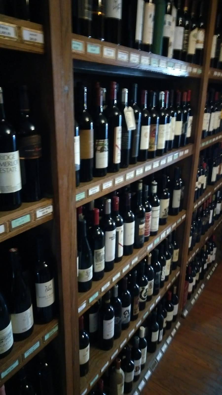 Waterford Wine & Spirits Milwaukee | 2120 N Farwell Ave, Milwaukee, WI 53202, USA | Phone: (414) 231-9393