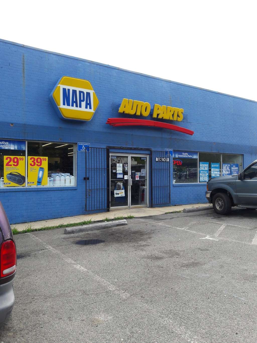 NAPA Auto Parts - Genuine Parts Company | 3800 Forestville Rd, Forestville, MD 20747, USA | Phone: (301) 736-1010