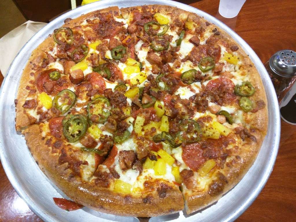 Aloha Pizza & Shave Ice Company | 1534 W Artesia Square, Gardena, CA 90248, USA | Phone: (310) 715-6900