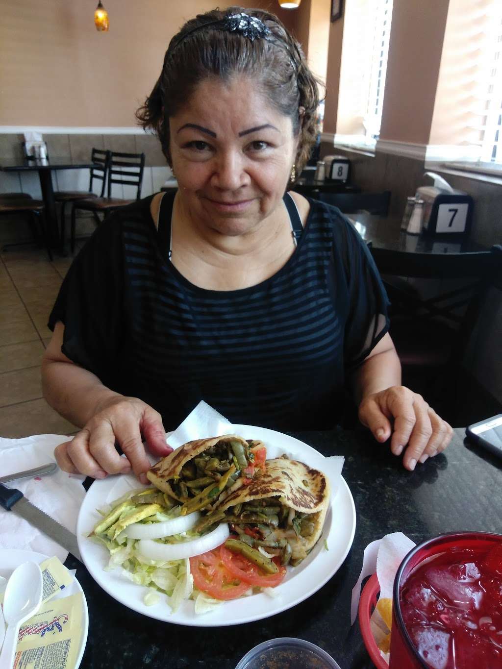 Taqueria El Torito | 1409 Central Ave, Kansas City, KS 66102, USA | Phone: (913) 233-0463