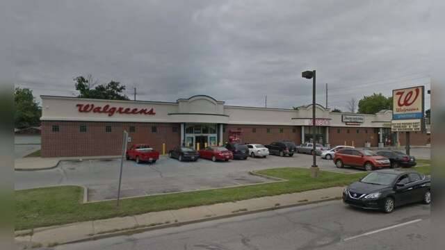 Walgreens | 1530 N Meridian St, Indianapolis, IN 46202, USA | Phone: (317) 261-1753