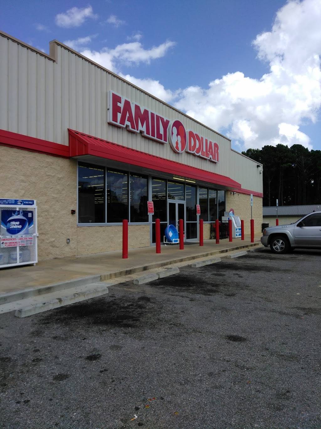 Family Dollar | 1556 Bankhead Hwy W, Birmingham, AL 35214, USA | Phone: (205) 798-7302