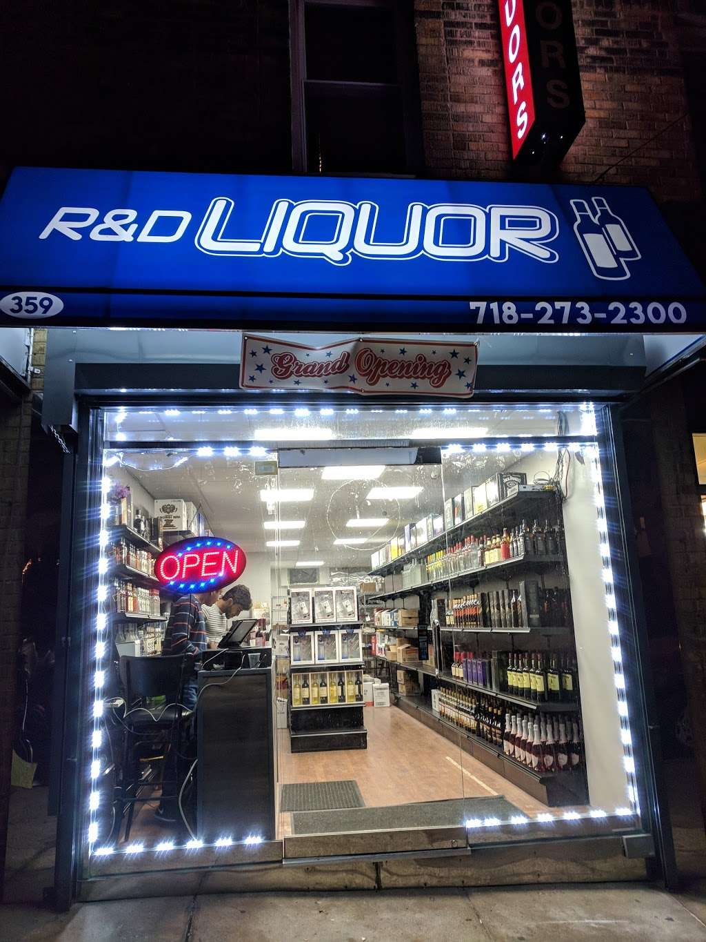 R&D Liquor | 359 Victory Blvd, Staten Island, NY 10301, USA | Phone: (718) 273-2300