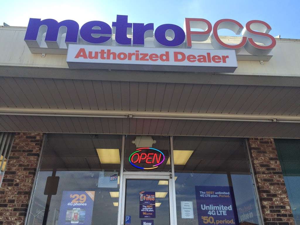 MetroPCS Authorized Dealer | 411 US-69, Kansas City, MO 64119, USA | Phone: (816) 490-6647