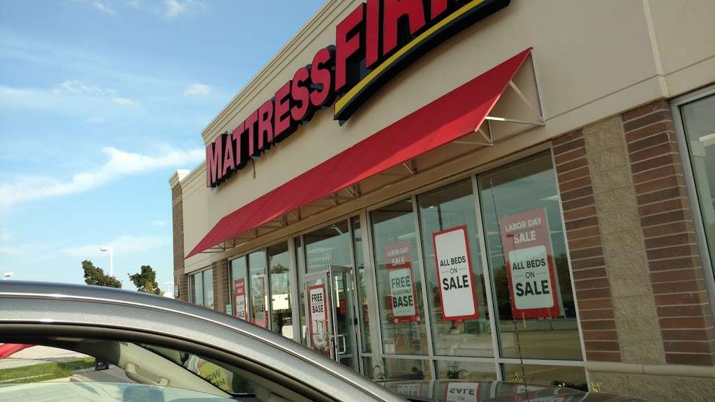 Mattress Firm Merrillville | 1307 E 79th Ave, Merrillville, IN 46410, USA | Phone: (219) 769-5643