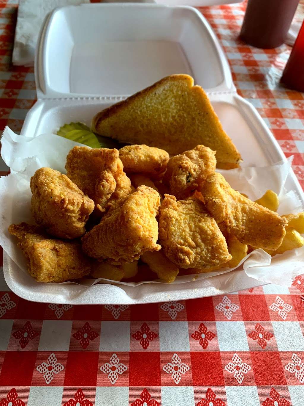 Sunday Morning Catfish and More | 1038 Pioneer Rd, Mesquite, TX 75149, USA | Phone: (214) 994-6476