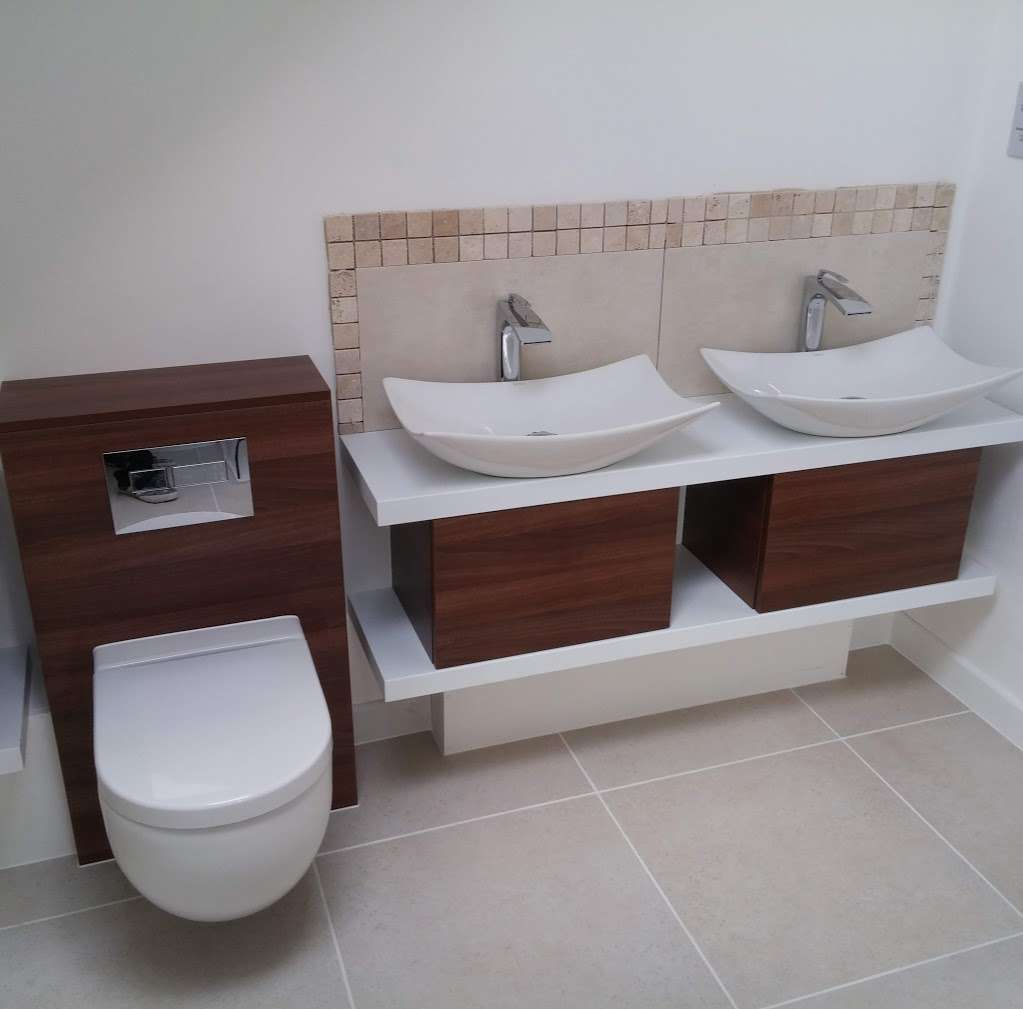 SDS Bathroom Design & Installation | 183 Woodlands Rd, Ditton, Aylesford ME20 6HA, UK | Phone: 07590 058379