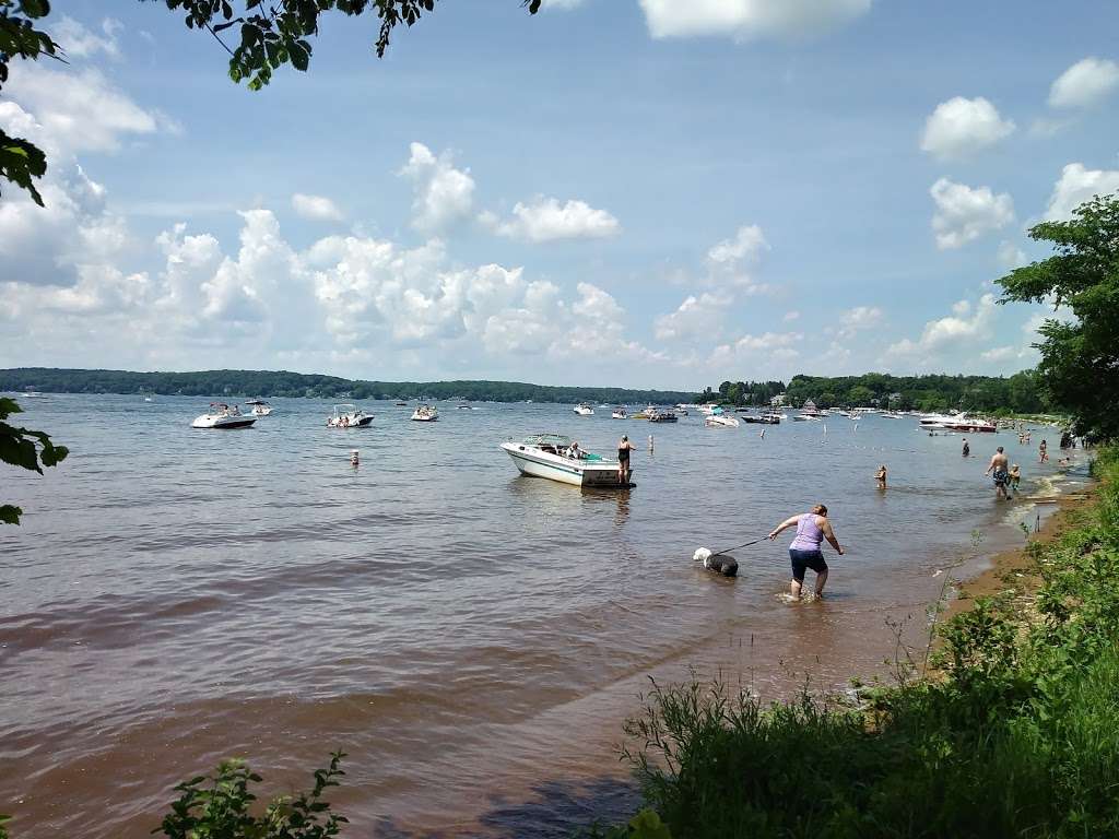 Big Foot Beach State Park | 1550 S Lake Shore Dr, Lake Geneva, WI 53147, USA | Phone: (262) 248-2528