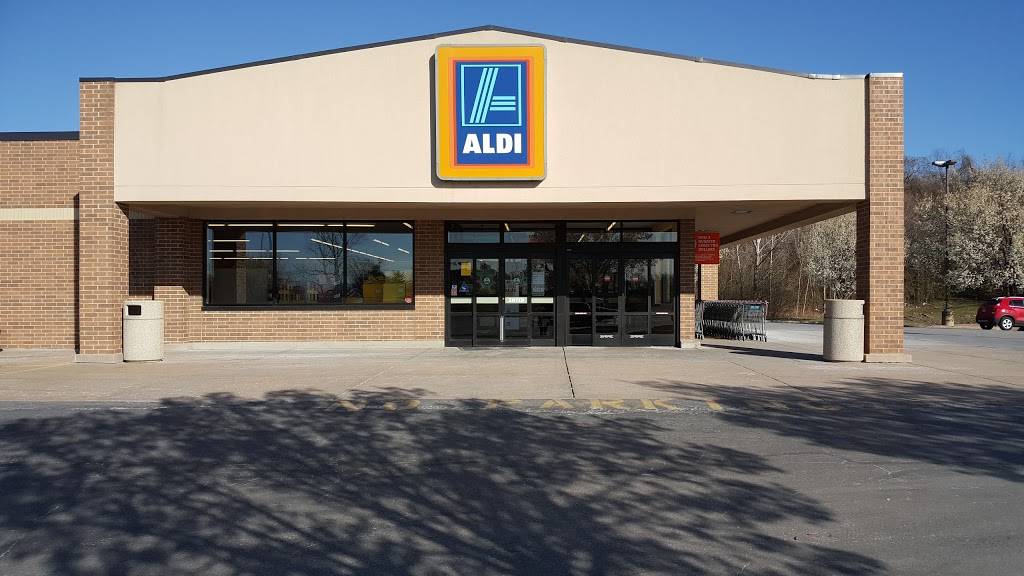 ALDI | 10800 Bellefontaine Rd, Bellefontaine Neighbors, MO 63137, USA | Phone: (855) 955-2534