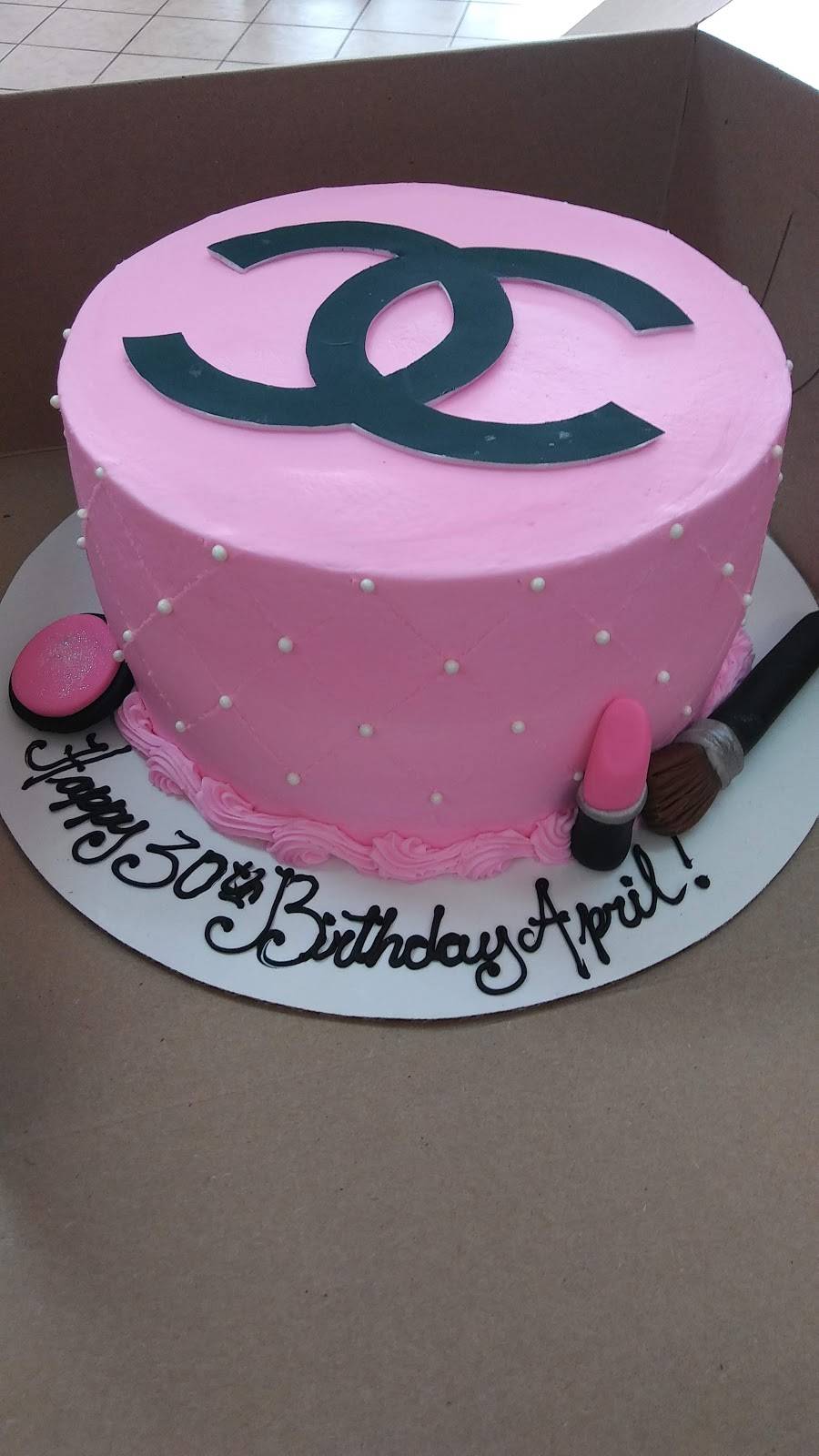 Cakes By Karen | 9797 East, W Colfax Ave, Lakewood, CO 80215, USA | Phone: (303) 234-1919