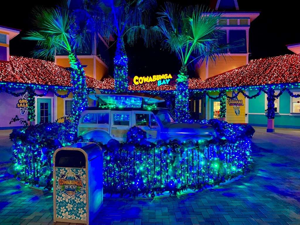 Cowabunga Bay Las Vegas | 900 Galleria Dr, Henderson, NV 89011, USA | Phone: (702) 850-9000