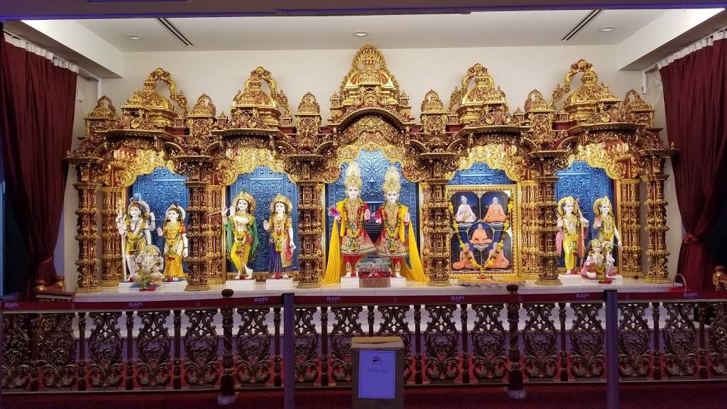 BAPS Shri Swaminarayan Mandir | N35 W23986 Capitol Dr, Pewaukee, WI 53072, USA | Phone: (262) 737-6019