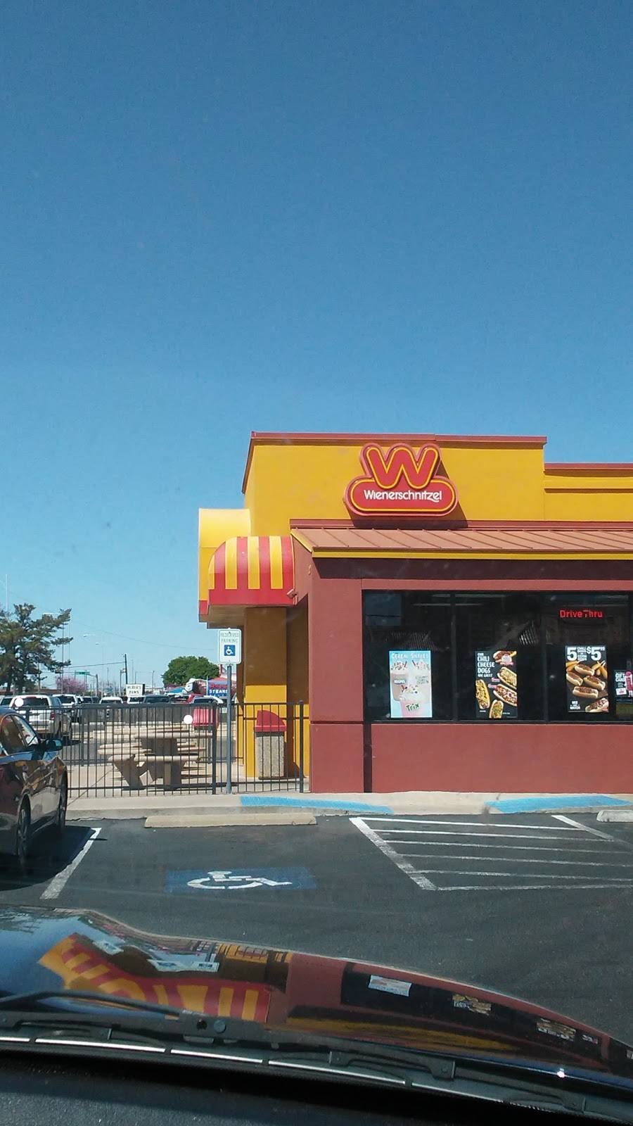 Wienerschnitzel | 1202 50th St, Lubbock, TX 79412, USA | Phone: (806) 744-8331