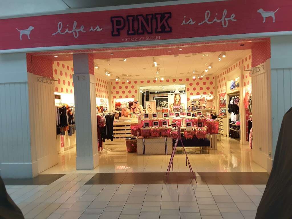 Victorias Secret & PINK | 6909 N Loop 1604 E #1128, San Antonio, TX 78247, USA | Phone: (210) 651-4632