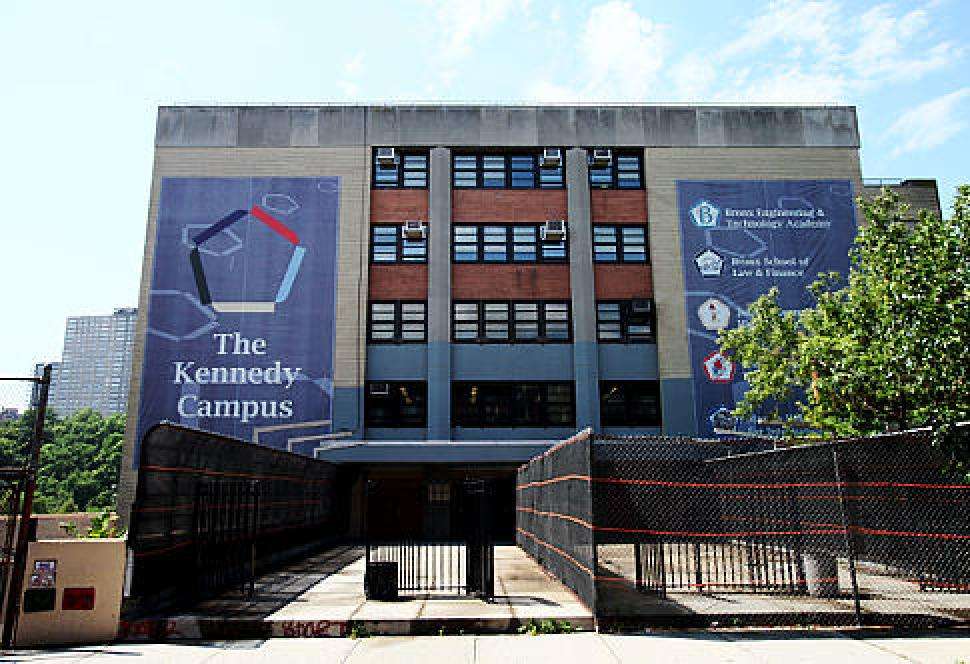 Marble Hill School-International Studies | 99 Terrace View Ave, Bronx, NY 10463, USA | Phone: (718) 561-0973