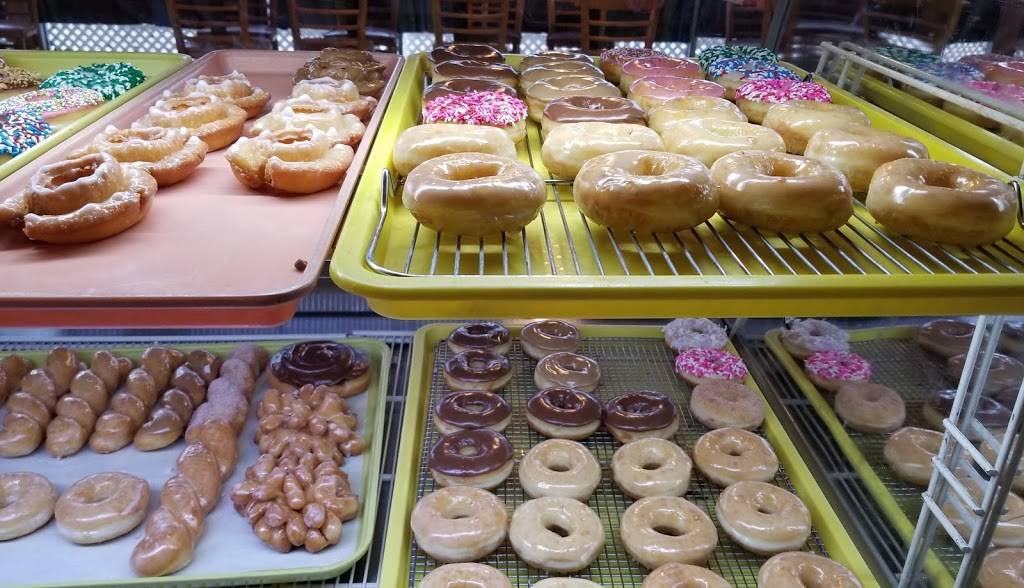 Daylight Donuts | 560 N 28th W Ave, Tulsa, OK 74127, USA | Phone: (918) 599-7978