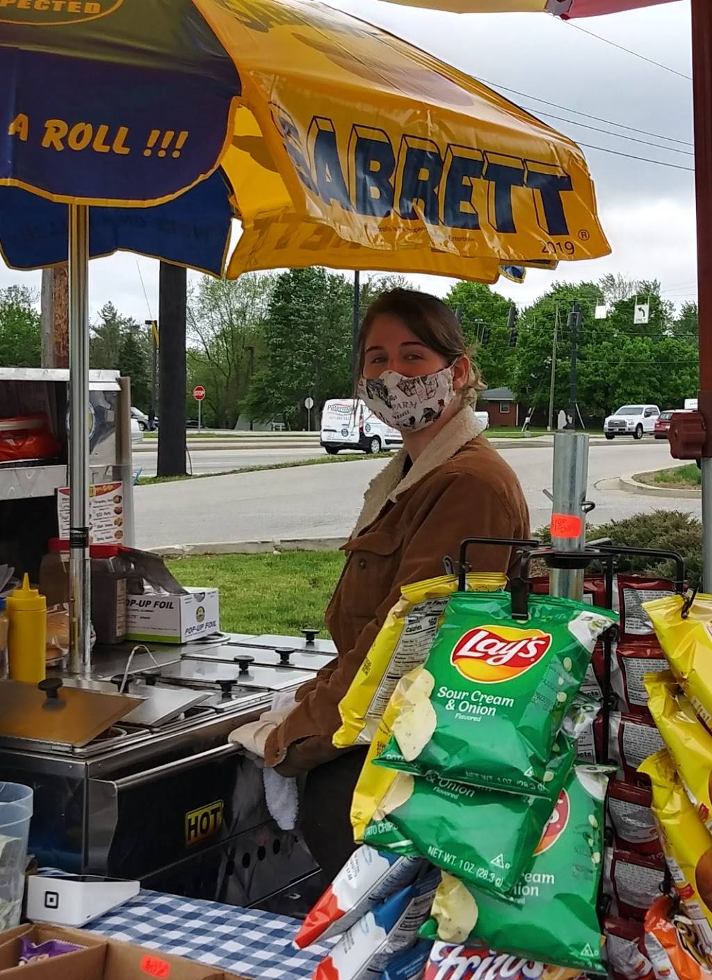 Mr & Mrs Hot Dog Stand | 209 S 7th Ave, Beech Grove, IN 46107, USA | Phone: (317) 413-0483