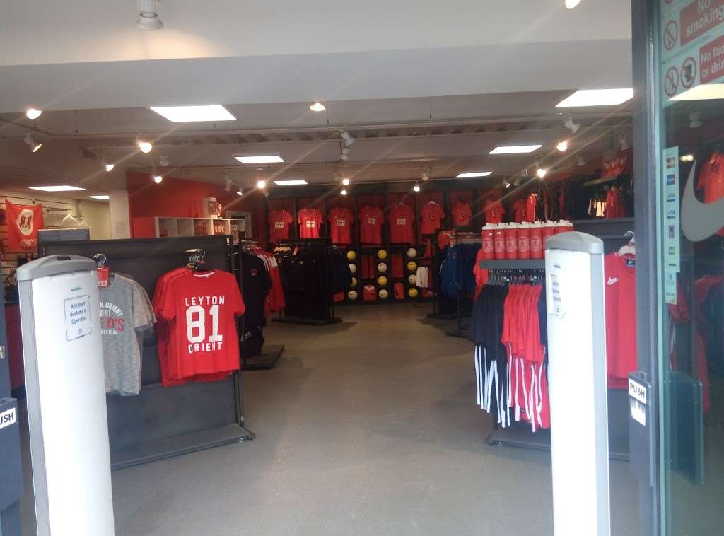 Leyton Orient FC Club Store | Matchroom Stadium, Brisbane Rd, London E10 5NF, UK | Phone: 0871 310 1889