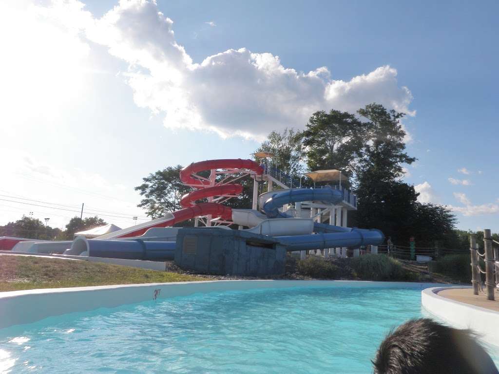 Crystal Springs Family Waterpark | 380 Dunhams Corner Rd, East Brunswick, NJ 08816, USA | Phone: (732) 390-6833