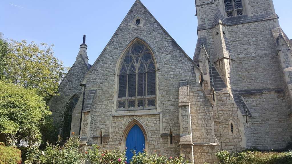 St Andrew’s Church | Thornhill Square, London N1 1BQ, UK | Phone: 020 7607 4552