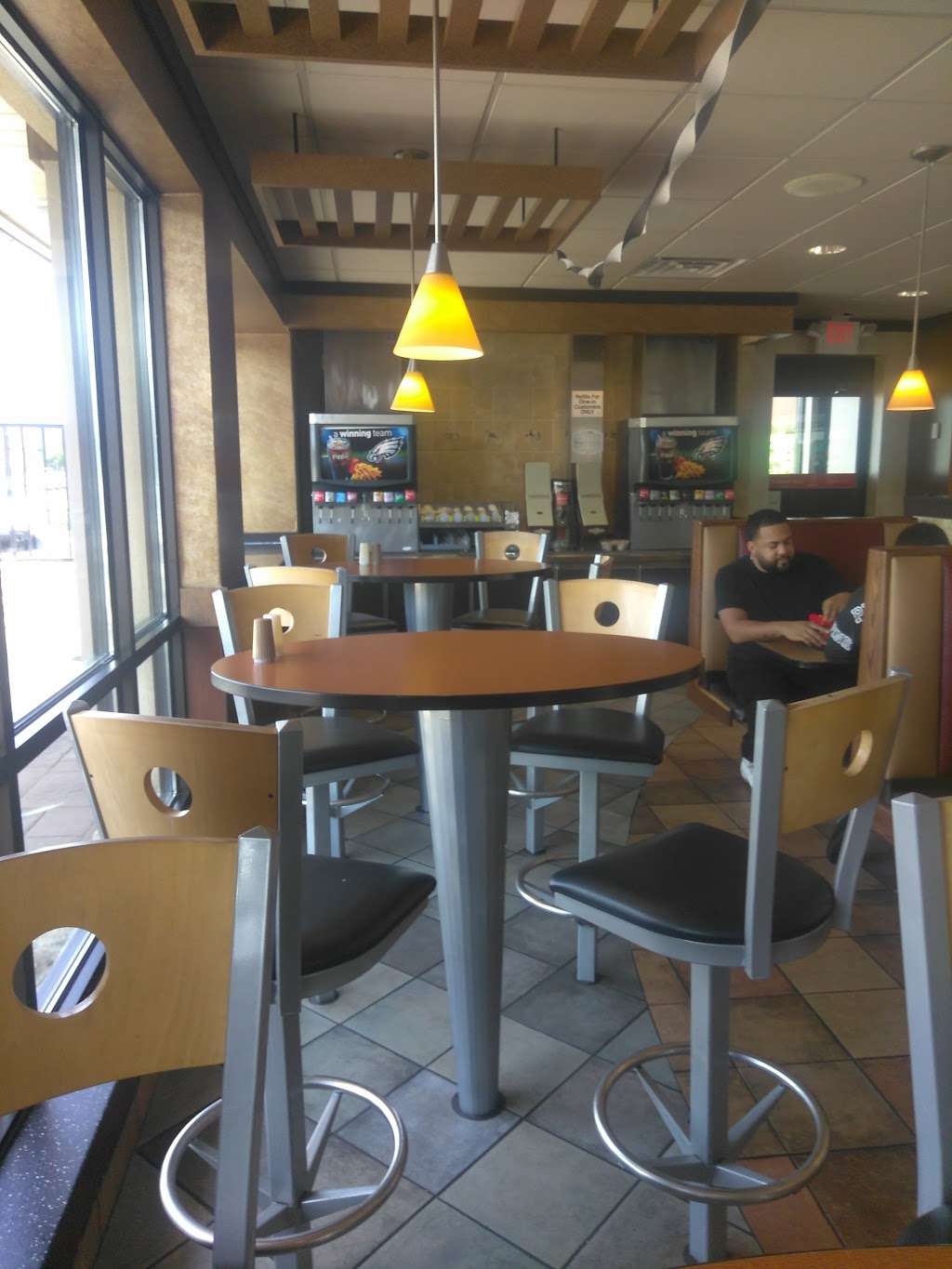 McDonalds | 833 N Main Rd, Vineland, NJ 08360, USA | Phone: (856) 696-0749