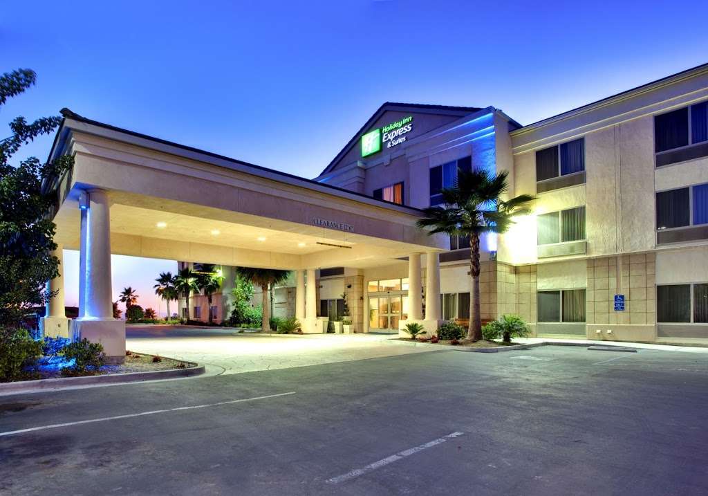 Holiday Inn Express & Suites San Diego Otay Mesa | 2296 Niels Bohr Ct, San Diego, CA 92154, USA | Phone: (619) 710-0900