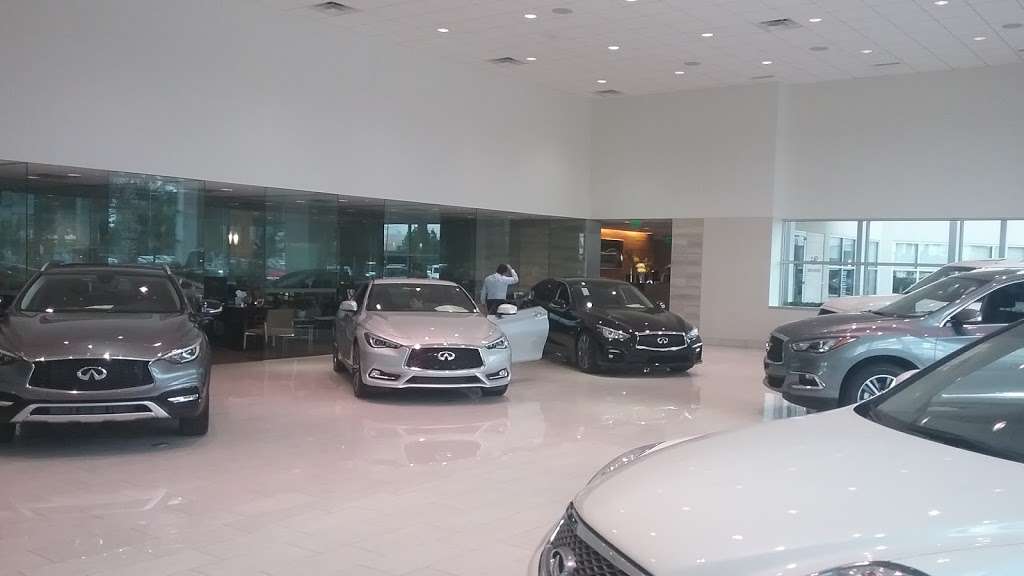 Sewell INFINITI of North Houston | 17825 North Fwy, Houston, TX 77090, USA | Phone: (281) 569-3100