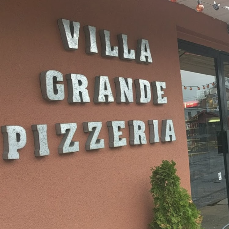 Villa Grande Pizzeria Restaurant | 225 W Northampton St, Bath, PA 18014, USA | Phone: (484) 281-3634