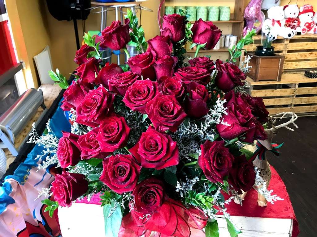 Jimmys Flower Arrangements | 722 E South St, Long Beach, CA 90805, USA | Phone: (562) 612-0901