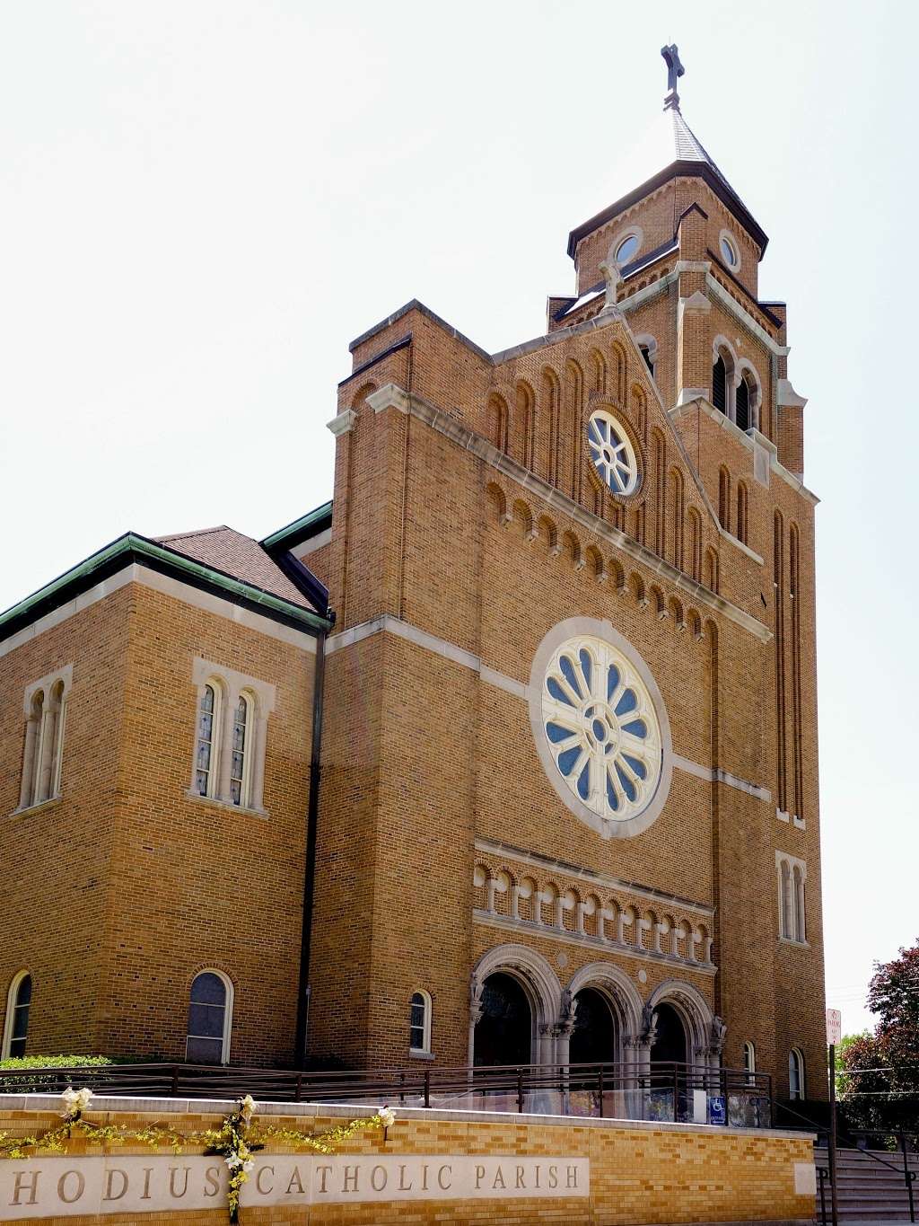 SS. Cyril & Methodius Parish | 608 Sobieski St, Lemont, IL 60439, USA | Phone: (630) 257-2776