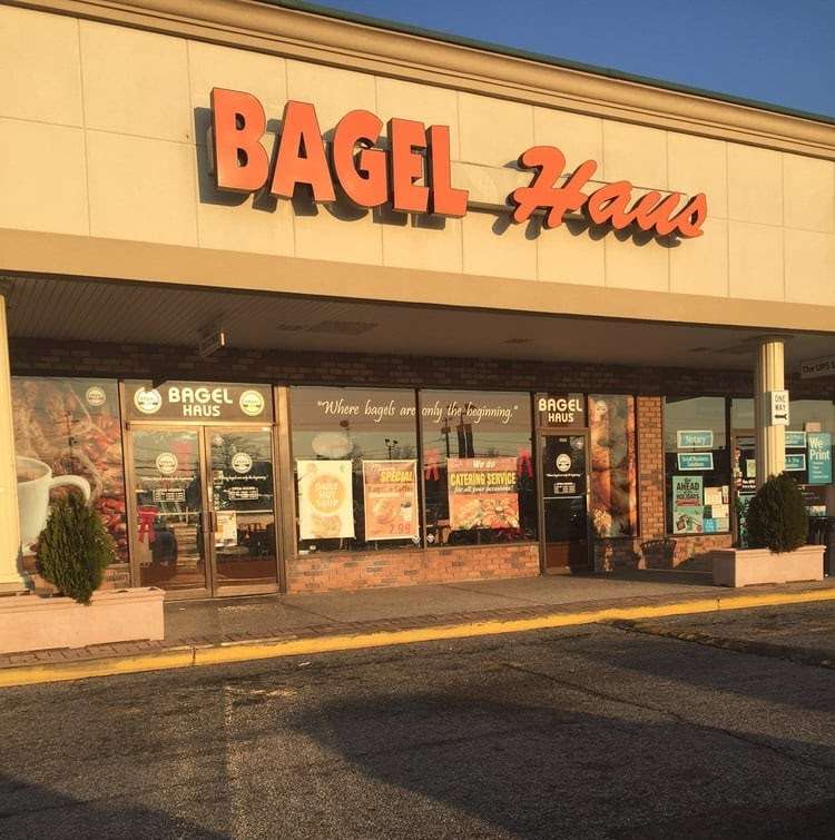 Bagel Haus | 2413 Jericho Turnpike, New Hyde Park, NY 11040, USA | Phone: (516) 746-6262