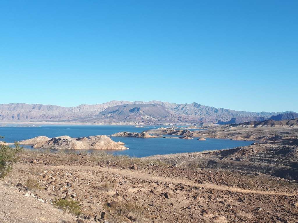 Lake Mead Scenic View | Temple Bar Marina, AZ 86443, USA