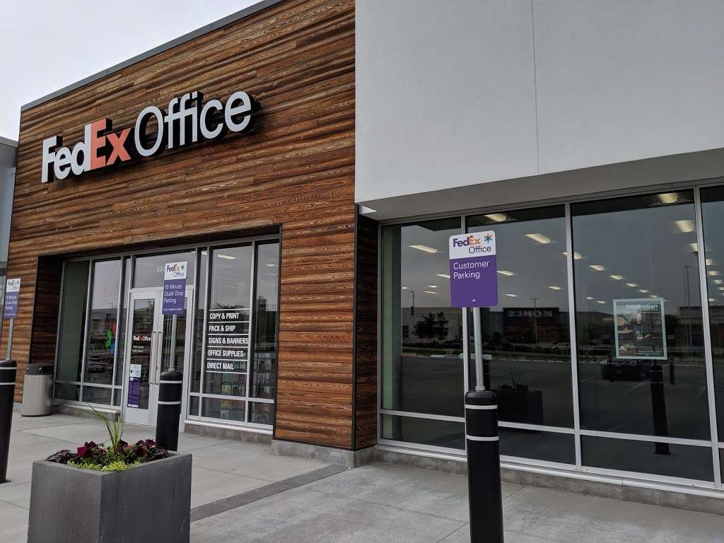 FedEx Office Print & Ship Center | 8807 W Sura Ln #107, Greenfield, WI 53228, USA | Phone: (414) 281-1994