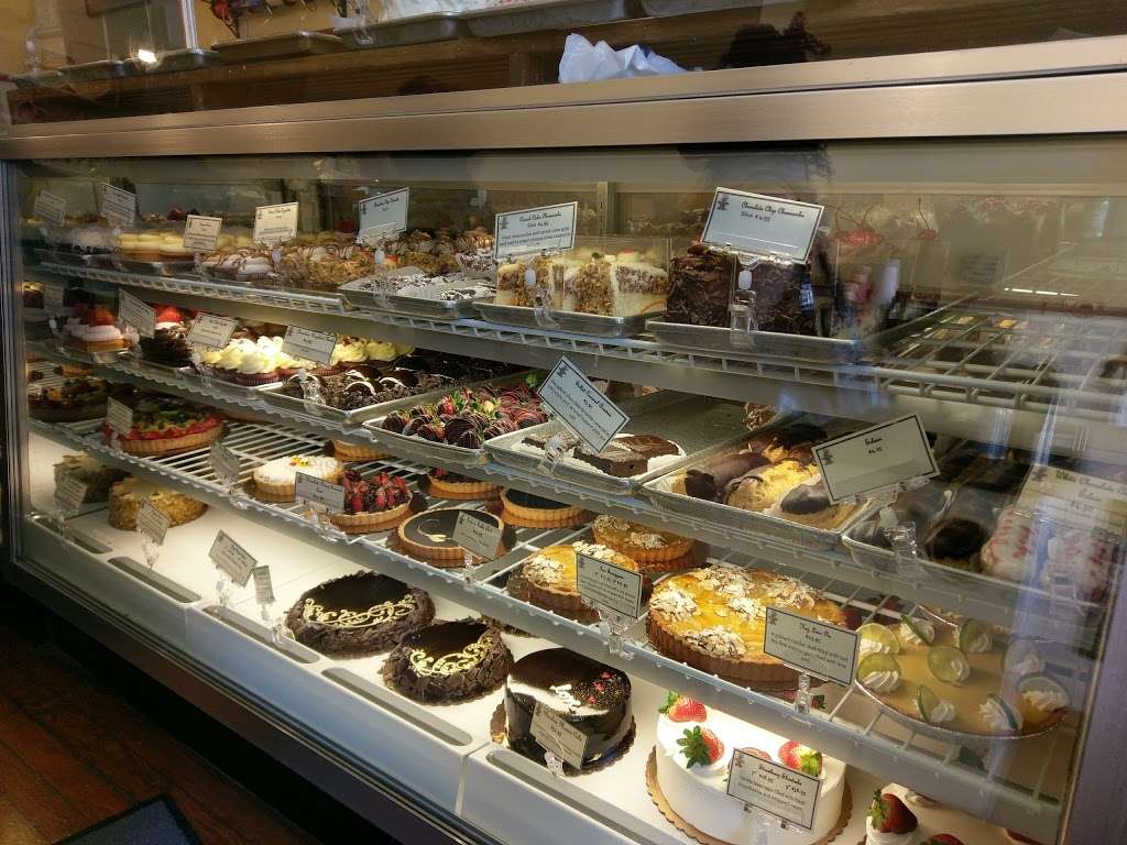 Bredenbecks Bakery & Ice Cream Parlor | 8126 Germantown Ave, Philadelphia, PA 19118, USA | Phone: (215) 247-7374