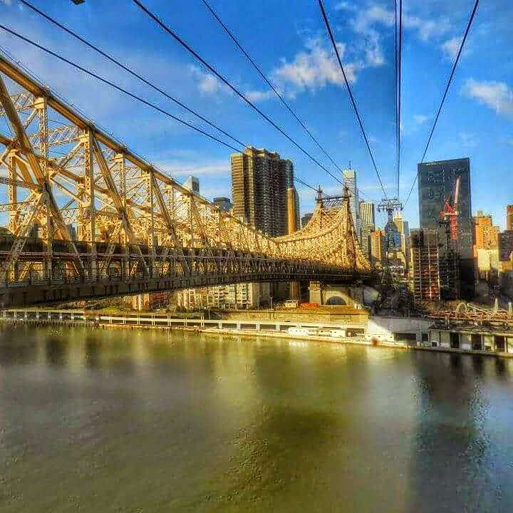 Roosevelt Island Tram Station | Main St, Roosevelt Island, NY 10044, USA