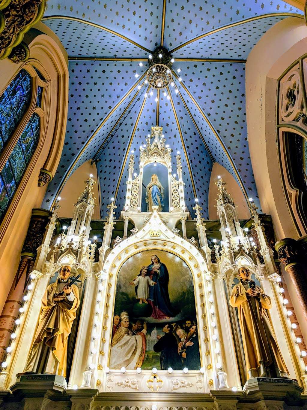 Holy Family Catholic Church | 1080 West Roosevelt Road, Chicago, IL 60608, USA | Phone: (312) 492-8442