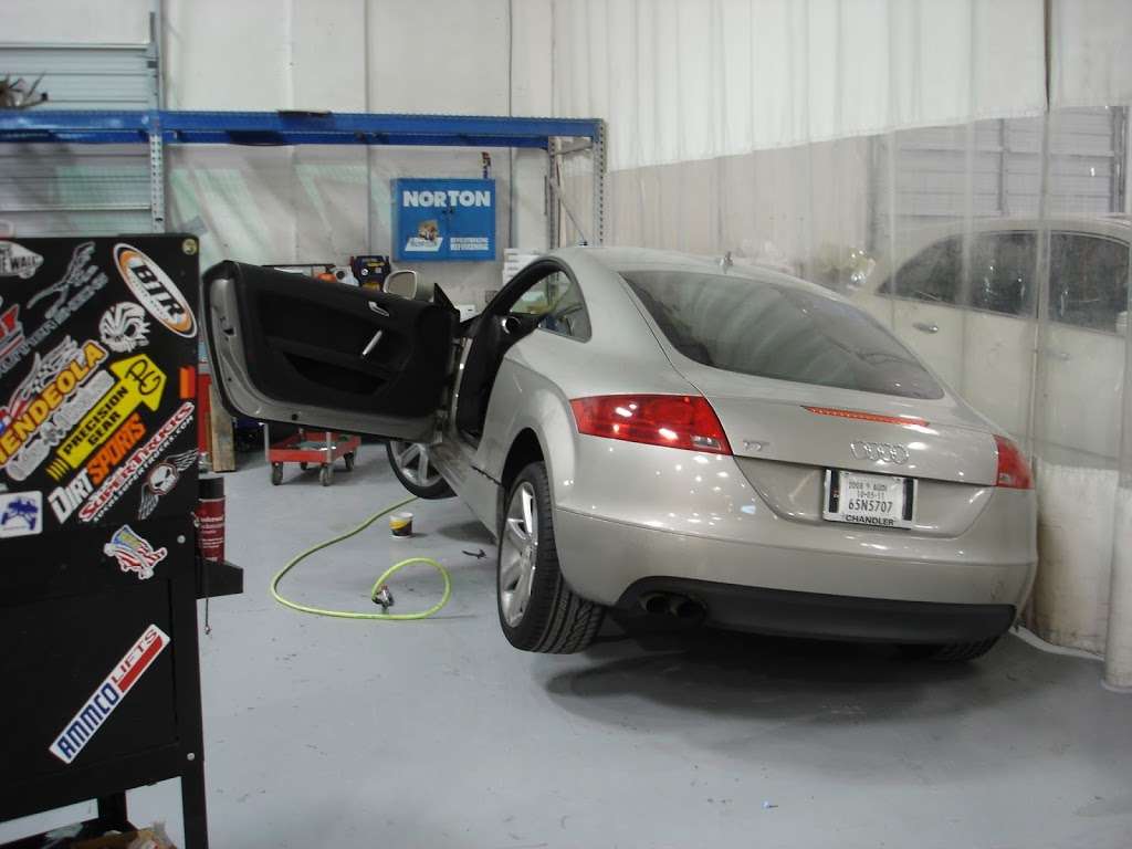 New Look Collision Center | 5845 W Shelbourne Ave, Las Vegas, NV 89139, USA | Phone: (702) 269-1650